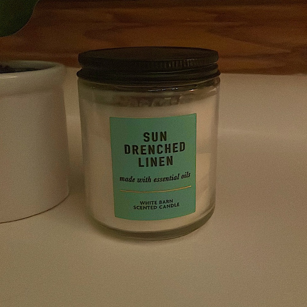 Bath & Body works Sun Dreched Linen